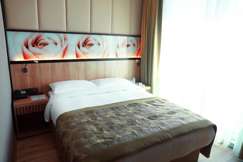Radar Hotel Istanbul Exterior foto