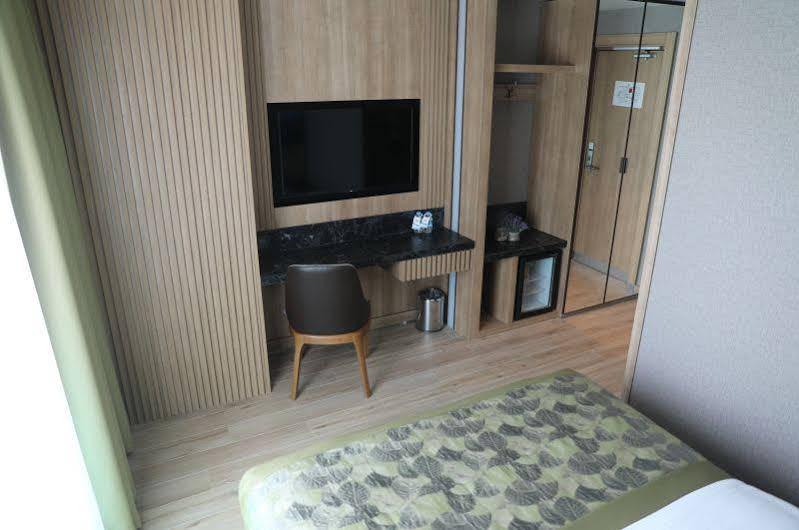 Radar Hotel Istanbul Exterior foto